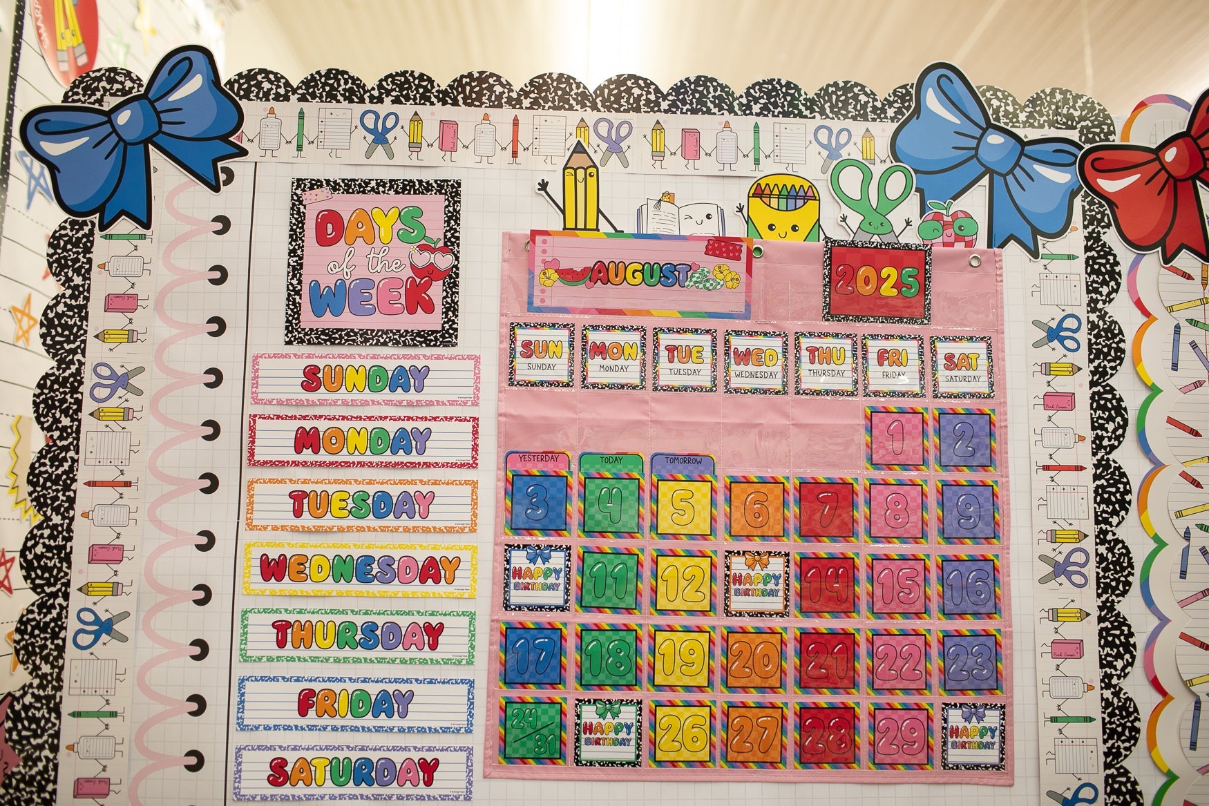 Printable Bright Rainbow Pocket Chart Calendar | School Days