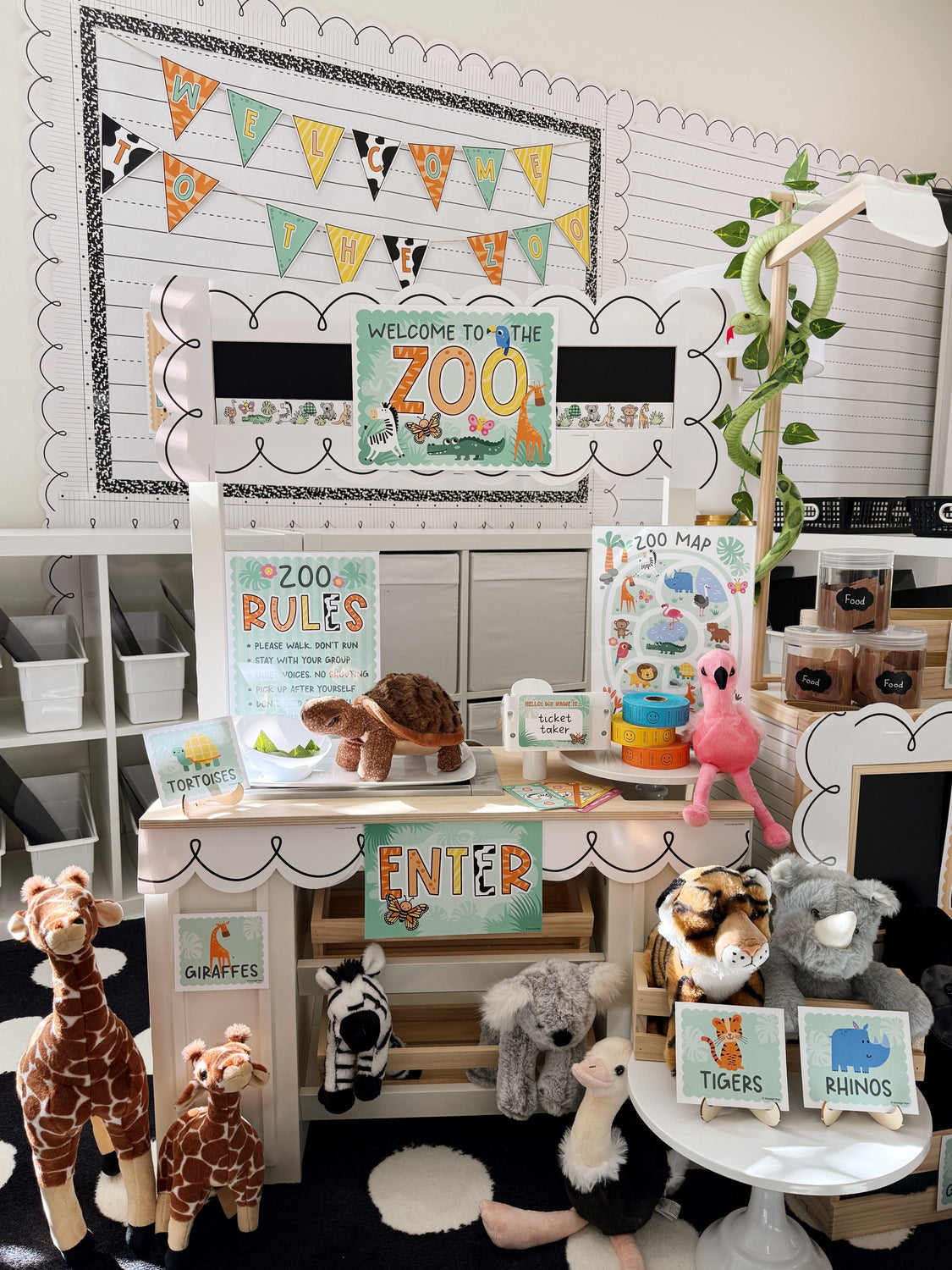 Homeschool Dramatic Play Setup